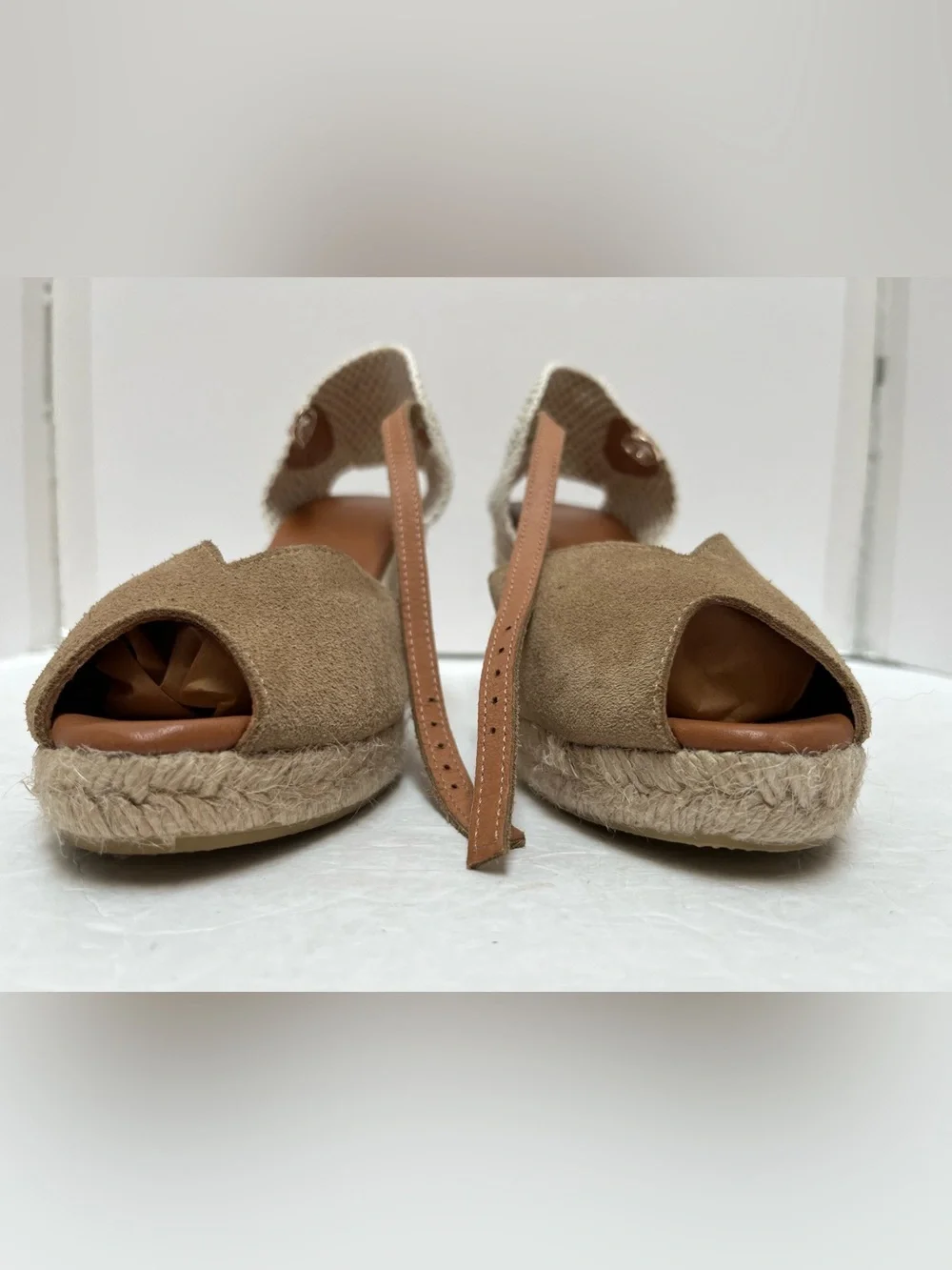 Dalson Spain Taupe Suede Peep Toe Espadrille Wedge Sandals Size 38 US 8